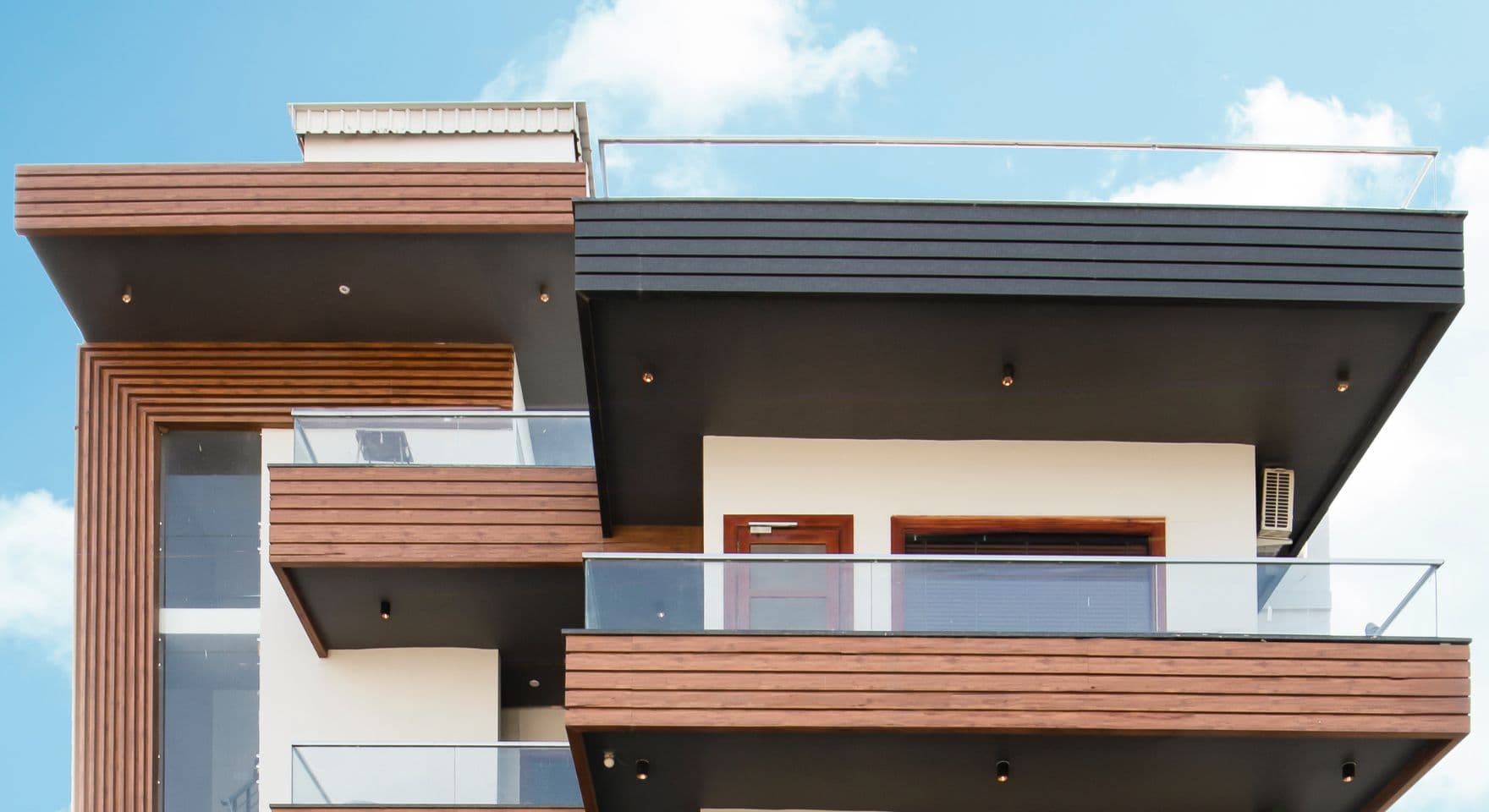 Hisar Residence with Metaldhara ACP Louvers