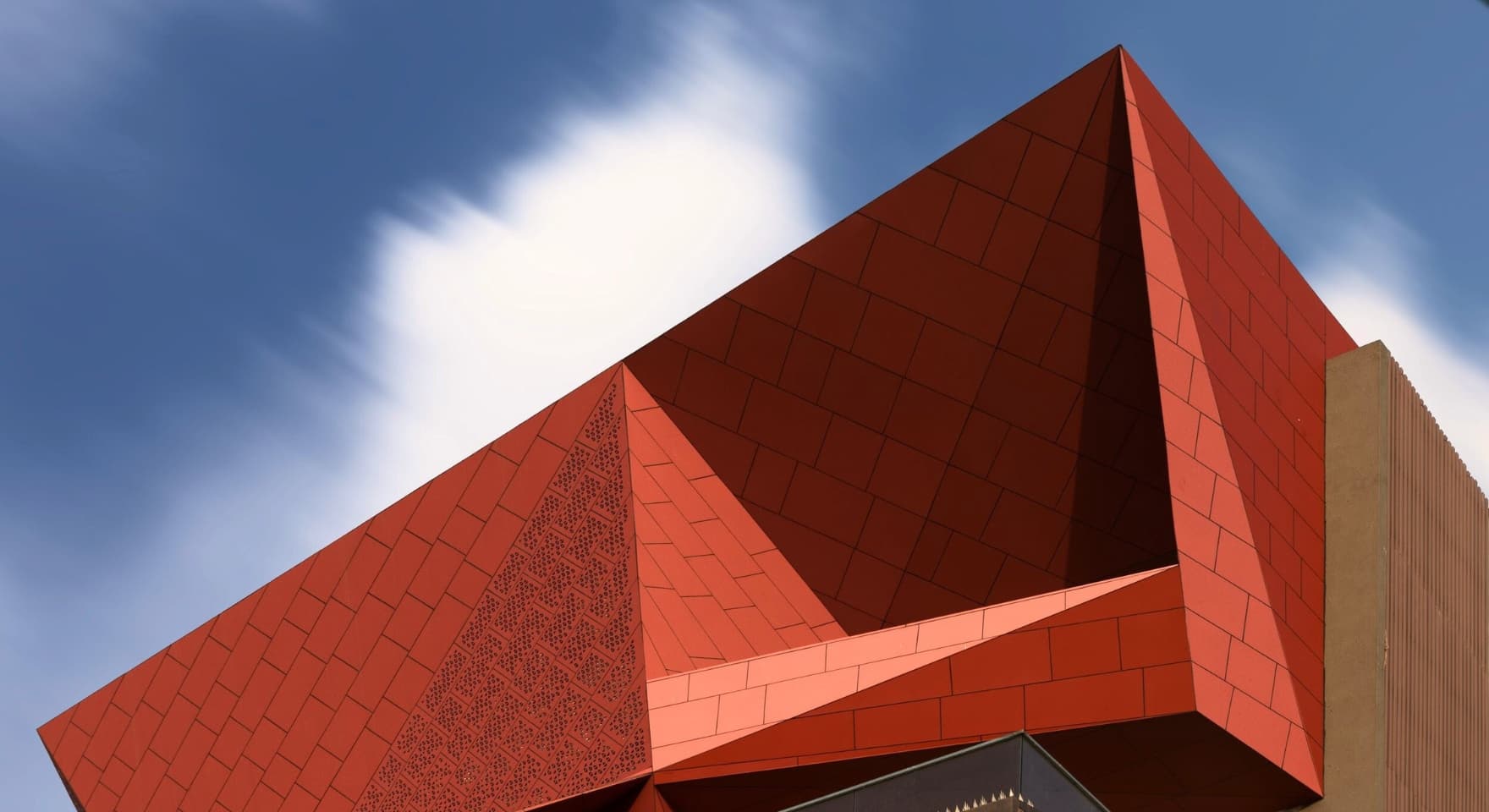 Stellar Complex Cladding Using ACP Sheets